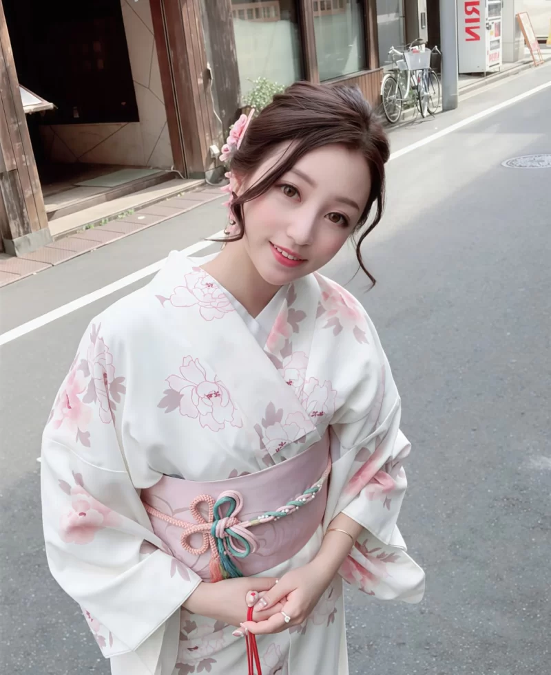 [自行打包] 某经贸学院lixueya高冷女神，照片上一本正经的美艳御姐，... [1v+1G][百度盘]-福利岛