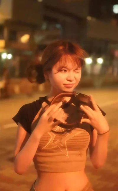 [转载搬运] 高颜值18岁学生妹薛胤萱性爱私拍流出 可爱小只马露脸呻吟 [1V+85M][百度盘]-福利岛