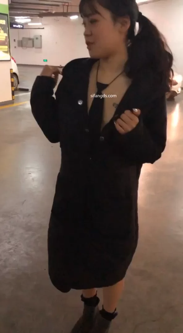 [自行打包] 清纯双马尾嫩妹商场+校园露出2部 颜值在线 [2v+3.06G][百度盘]-福利岛