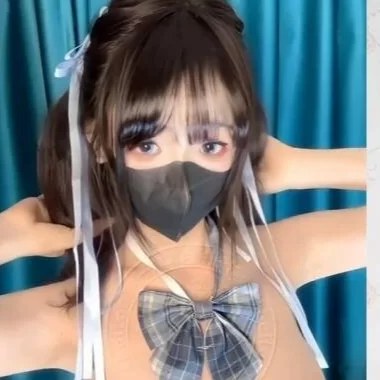 [转载搬运] 推特天然大奶女菩萨【一口白桃七】新番VIP福利，黑丝裸舞 [1+845M][百度盘]-福利岛