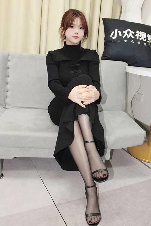 [转载搬运] 小众视觉-小薯条-连衣裙黑丝美腿[121P1V-0.8G百度网盘] [121p1v+0.8G][百度盘]-福利岛