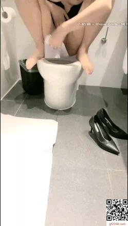 [转载搬运] 天生尤物完美身材 爆裂黑丝高跟 极品骚货卫生间勾引激情啪啪 连操两炮内射 [1V+1953M][磁力链接]-福利岛