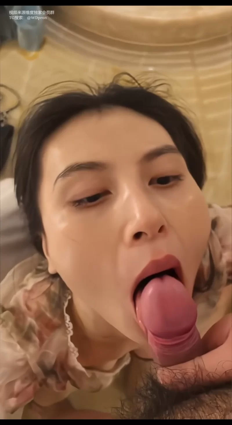 [转载搬运] 大奶反差母狗少妇喜欢被调教老公不在就出来偷情露脸怼 [1V+390MB][磁力链接]-福利岛