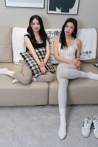 [转载搬运] 甜予摄影-澜澜咖啡豆[板鞋 白棉袜 薄黑丝 肉丝] [144P 1V+2G][百度盘]-福利岛