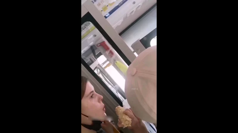 [自行打包] 顶臀系列~公车上顶极品洋妞、合作顶射极品眼镜妹...... [6V+1.33G][百度盘]-福利岛