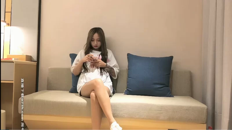 [转载搬运] 小宝寻花酒店约炮迟到身材高挑的兼职外围穿着高跟干口爆吞精 [1v+1.45g][百度盘]-福利岛