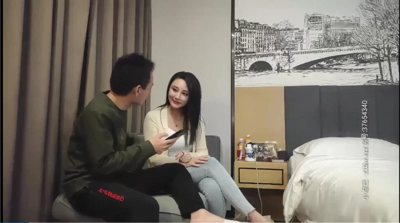 [转载搬运] 步宾探花约了个牛仔裤性感大奶妹子啪啪穿上连体丝袜后入骑坐大力抽插猛操 [1v+1.58g][百度盘]-福利岛