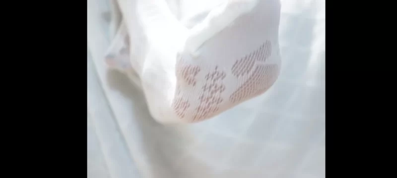 [自行打包] 胡亥亥 裸足 玩脚 白丝 棉袜 秀足 舔脚3 [8+240m][老王自建盘]-福利岛