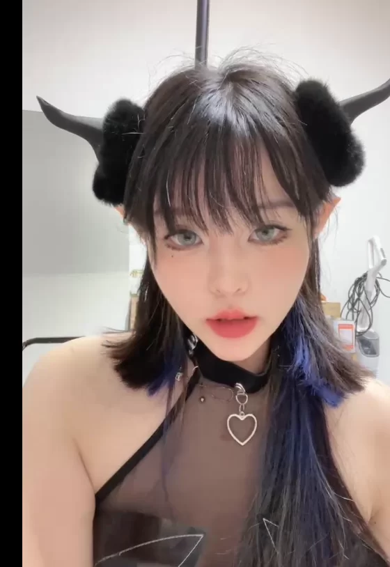 [转载搬运] 套路直播【木秋夜深了】153 第一视角-3魅魔rs香水操控无脑... [1v+300mb][百度盘]-福利岛