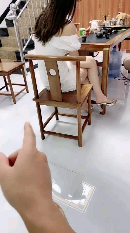 [转载搬运] 剧情演绎极品黑丝高跟妹子身材超好被男主各种撩骚最后被强推啪啪 [1V+827M][磁力链接]-福利岛