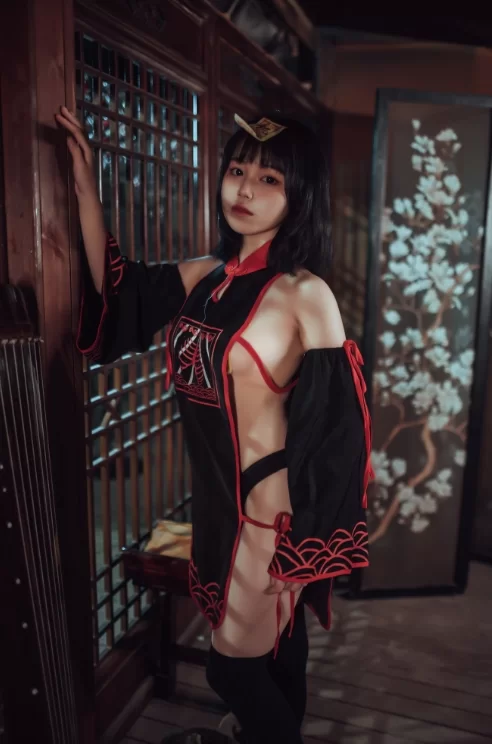 [转载搬运] 七月喵子 - 小僵尸 [22P+179M][百度盘]-福利岛