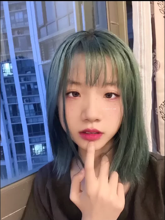 [自行打包] [草莓猫咪]最强反差少女啪啪啪+自慰+裸舞 [10v+1.62G][百度盘]-福利岛