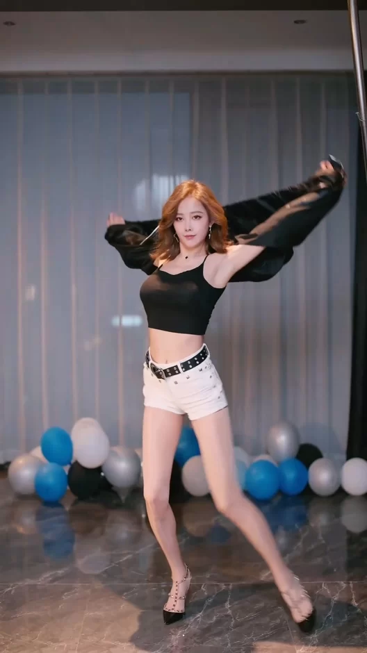 [转载搬运] 【自录】抖音美女主播王筱沫沫 12月5日 8日 热舞合集 [32v+5.4g][百度盘]-福利岛