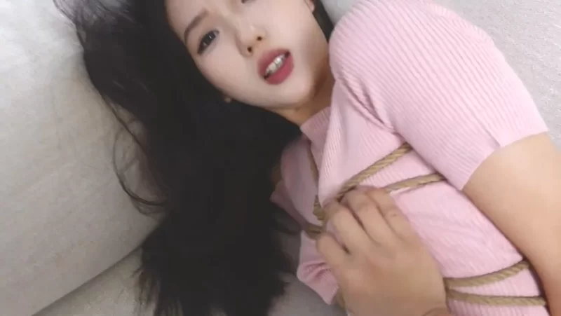 [转载搬运] 树屋轻调 - 网友定拍“后妈剧情”：骚货后妈灵灵被男主报fu [1V+522MB][磁力链接]-福利岛