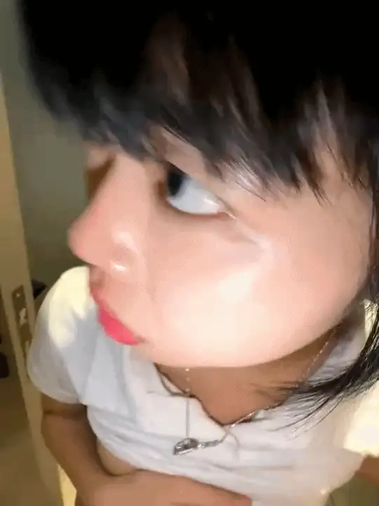 [自行打包] 最近很火的越南辍学萝莉 被中国恶父骗来赚钱【不知名】 [25v+5.22g][老王自建盘]-福利岛