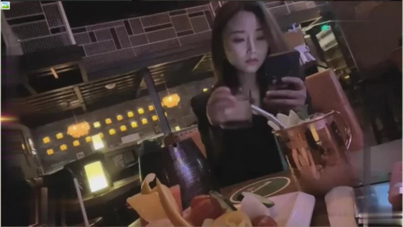 [转载搬运] 酒吧搭讪高冷御姐 带回酒店智斗一番成功灌醉弄上床谁知... [视频：1V+471MB][磁力链接]-福利岛