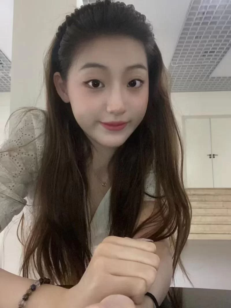 [自行打包] 完美尤物御姐，床上露出原形，骚性大发，原档无水印 [nvnp+300m][百度盘]-福利岛