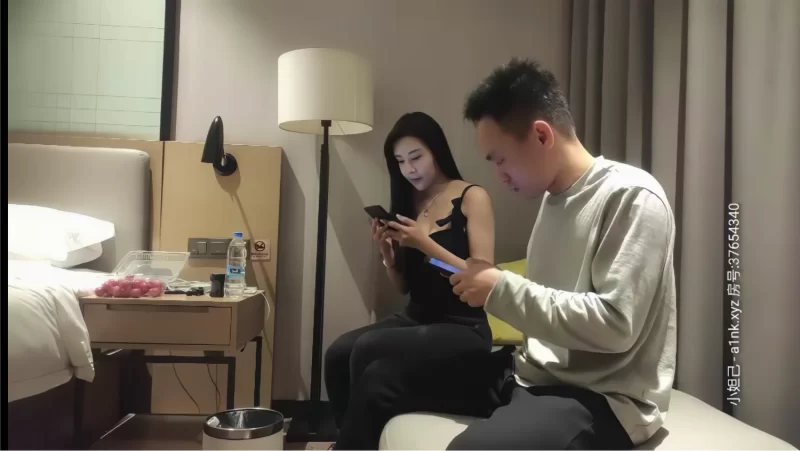 [转载搬运] 步宾探花经典作之一字马瑜伽教练（黑衣牛仔裤） [1v+2.9g][百度盘]-福利岛