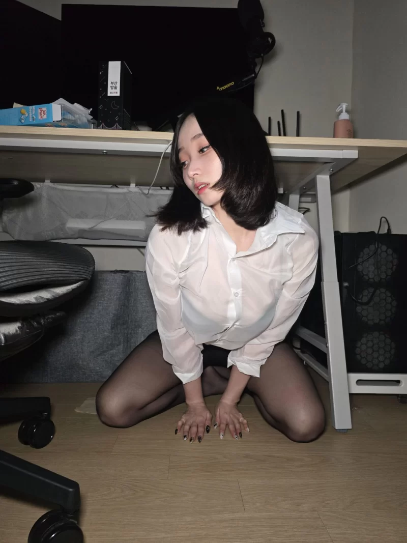 [转载搬运] Bambi Vol.126 Secretary under the desk [101P-211MB][百度网盘] [101P+211M][百度盘]-福利岛