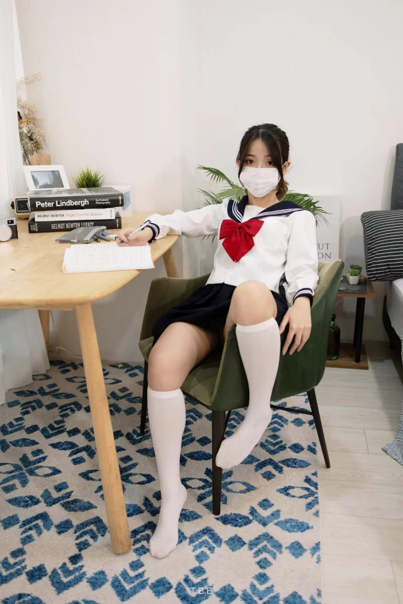 [转载搬运] 清纯白虎粉逼学生妹被摄影大师·Ed MosaicFuruke· 私拍套图 [107P+891MB][百度盘]-福利岛