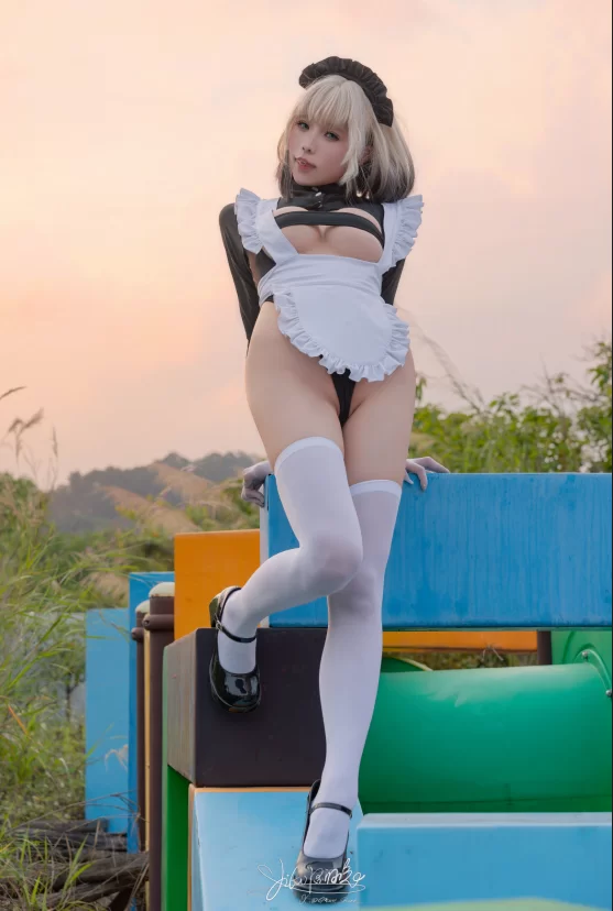 [转载搬运] 咬一口兔娘 10月作品 战斗女仆 动感光波 [77P1V+1.62GB][百度盘]-福利岛