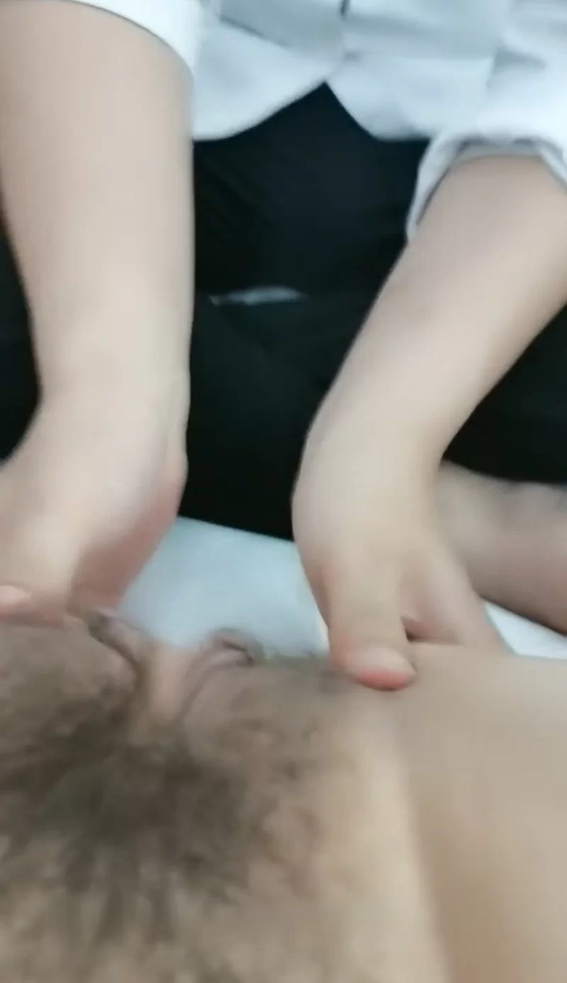 [转载搬运] 蝴蝶逼大奶骚妇勾搭按摩小哥 [1V+1.9G][磁力链接]-福利岛