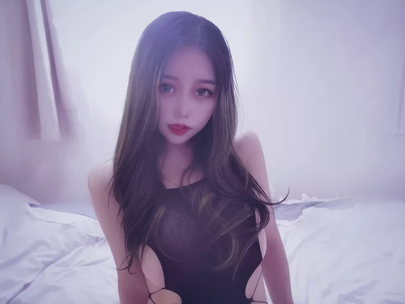 [转载搬运] 高颜值极品爆乳黑丝筒袜反差婊·eloise软软·暮色荆棘诱惑写... [97P+1V+1GB][百度盘]-福利岛