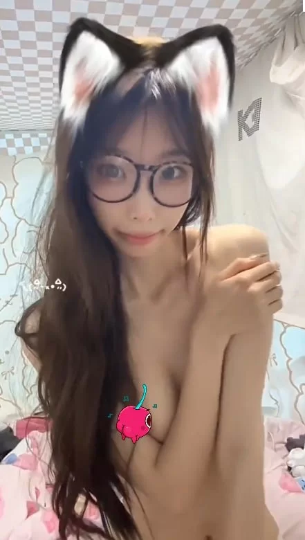 [自行打包] 可爱性感萝莉一对一裸聊自慰调教 [1V+364M][老王自建盘]-福利岛