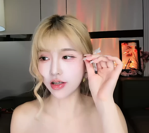 【Kiki-2025】丝袜诱惑-恋夜福利