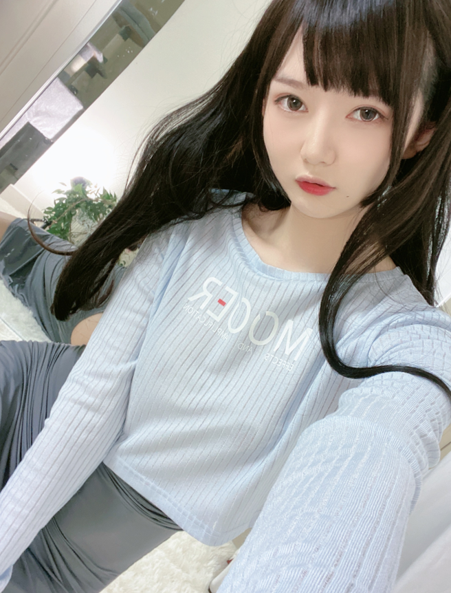 51酱 – 全套17期&amp;随包视频 10.23更新 【688P32V4.4G】