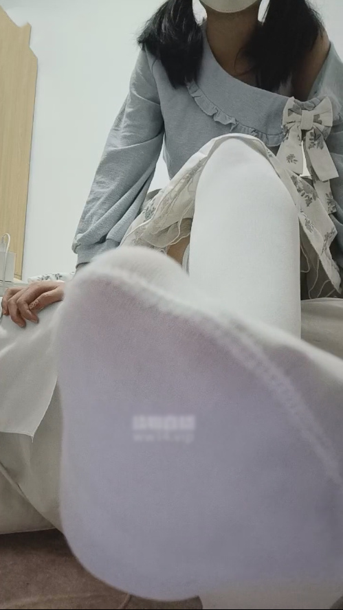 玩物直播杪杪-250923 剧情拍手寸止红绿灯【1V】【531MB百度云】