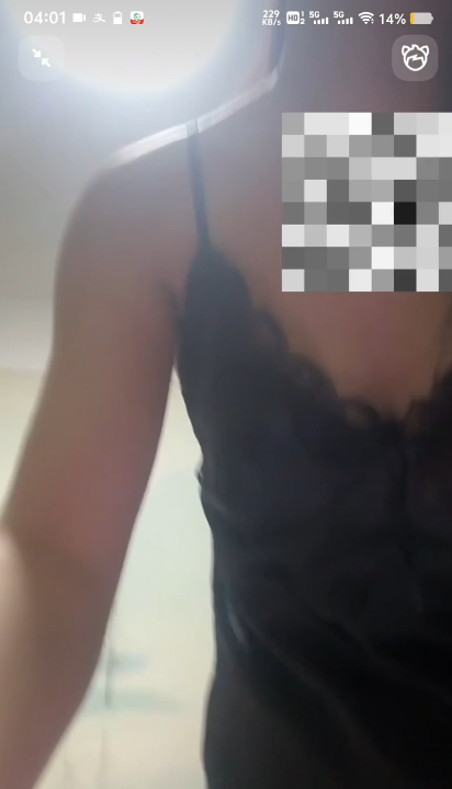 花椒极品主播-听哥哥话- 1对1裸舞自慰（1V,783M）