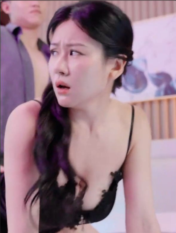 擦边短剧《闺蜜的疗愈计划》陷害她的女人让其尽沦胯下1v1100mb