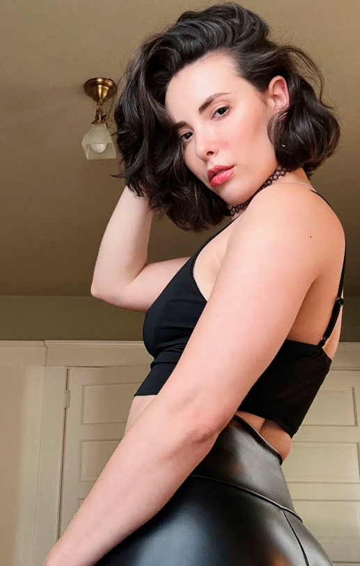 [欧美SLG/真人/汉化] 妻子的电话 A Wifes Phone v0.8.2 [PC+安卓/11.5G]-福利岛