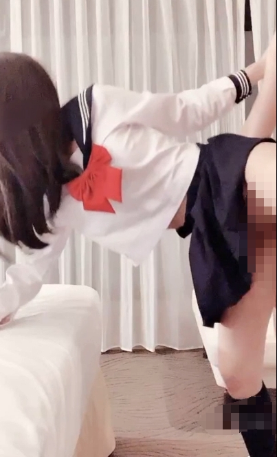 1201 极品粉嫩小仙女『优咪』调教紫薇啪啪福利(26V)-福利岛