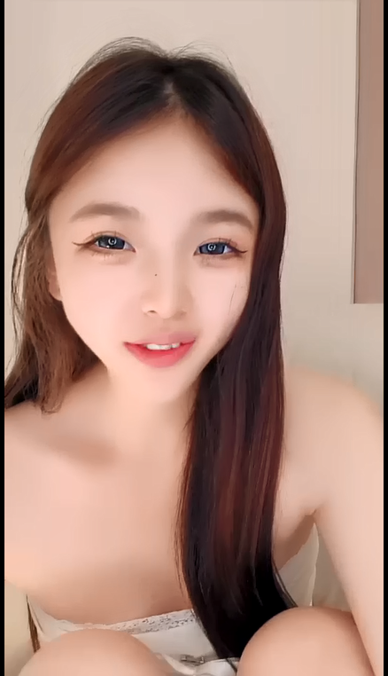 2445 绝美校花女神【小懒猫】超诱人女体-福利岛