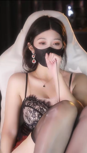 清清睡不醒_呀_40离异带2娃坚持直播_20250926_1V302M百度盘-福利岛