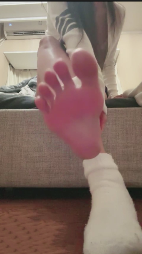 玩物直播璐璐是你mama-20250609 第一视角-全程辱骂压榨【1V】【546MB百度云】