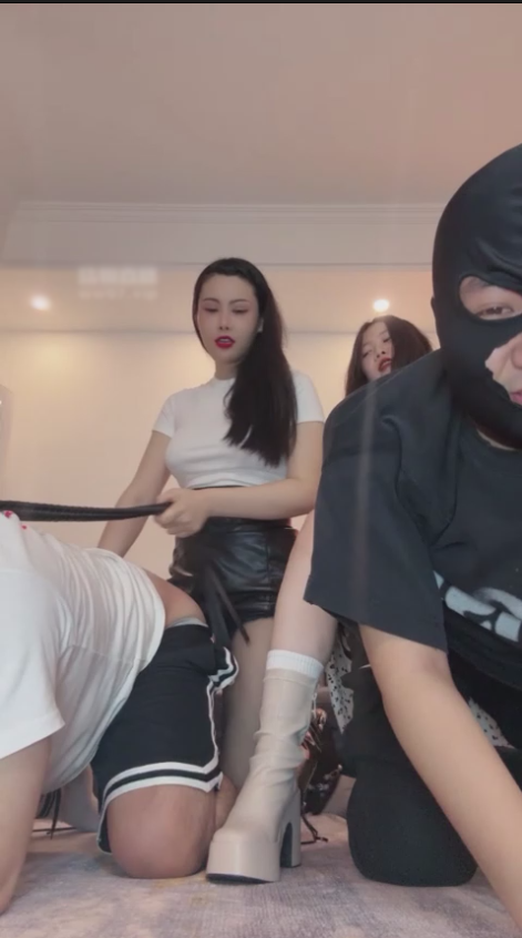 玩物直播松紫S-20250614 双主操双狗【1V】【1.01G百度云】