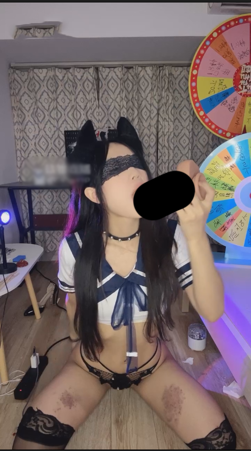 玩物直播母狗妈妈-250720 一边伺候爸爸一边羞辱绿帽【1V】【1.08G百度云】-福利岛