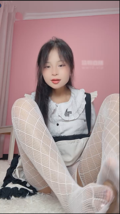 玩物直播甜桃大王-250801红绿灯实名辱骂【1V】【1.05G百度云】-福利岛