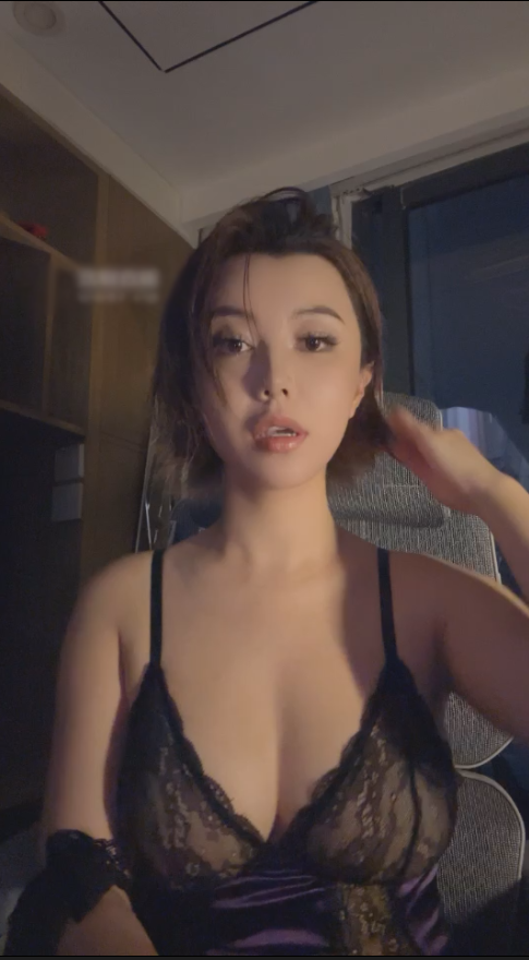 玩物直播Femdom奎茵-250715 Alrght.榨汁all.night【1V】【0.98G百度云】