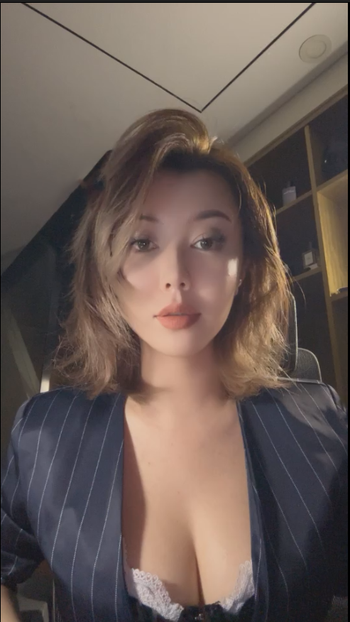 玩物直播Femdom奎茵-250807 萌新狗的第一课:竭尽全力讨好【1V】【846MB百度云】