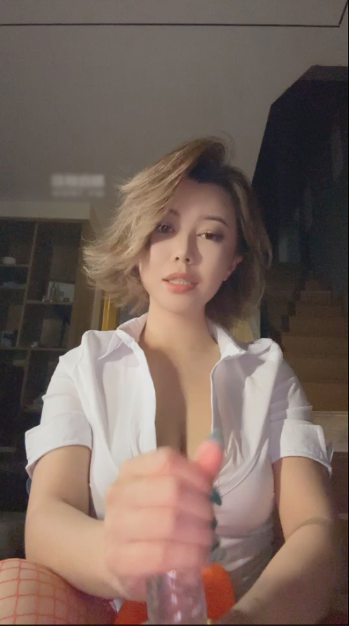 玩物直播Femdom奎茵-250826 被霸道学姐剥夺呼吸【1V】【1.06G百度云】-福利岛