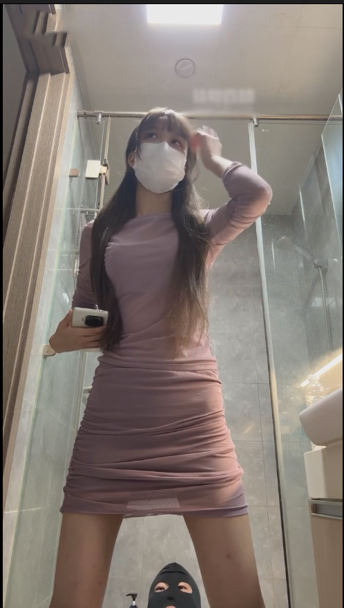 玩物直播鹿可-250920 香水直接圣水释放调教【1V】【440MB百度云】