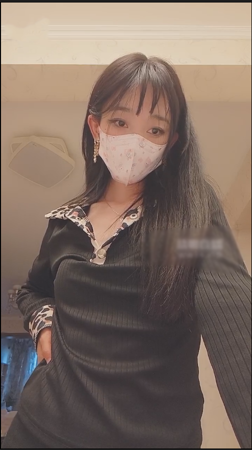 玩物直播桃夭大大-250921 红绿灯首次带妆盯射【1V】【526MB百度云】