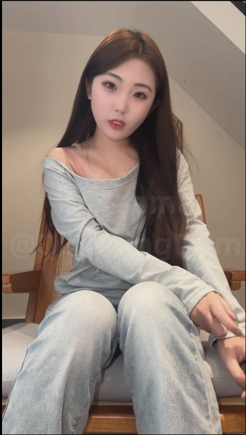 清清sama-长得还不错的帅哥被前女友羞辱小屌【1V】【451MB百度云】-福利岛