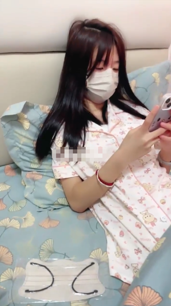 【腼腆女孩】,无套啪啪,完美露脸雪白的蜜桃臀 【1V 1.72GB】-福利岛