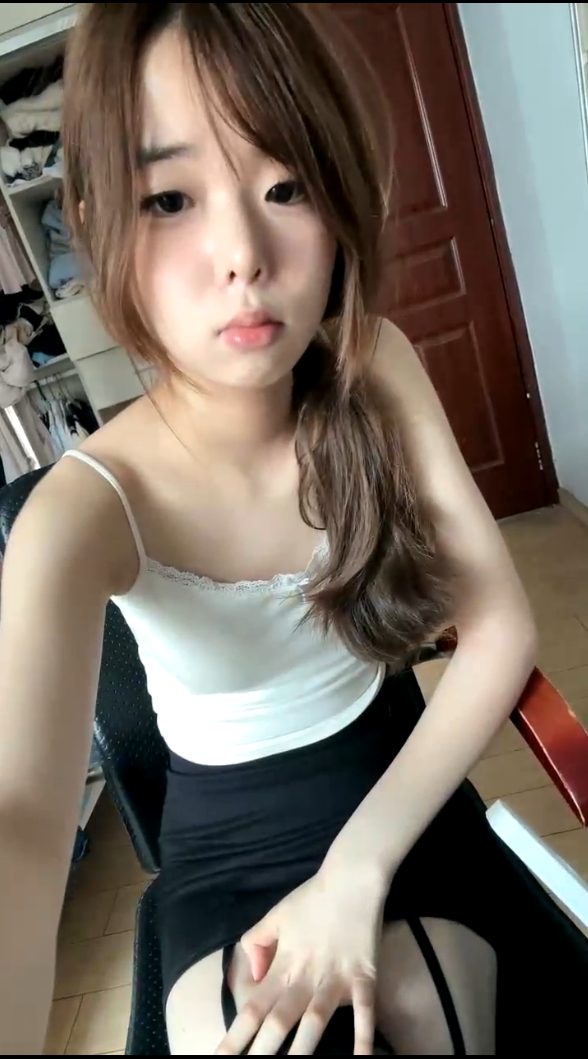 反差型美少女学妹【大糯糯呀】下海福利【5V 1.31GB】-福利岛