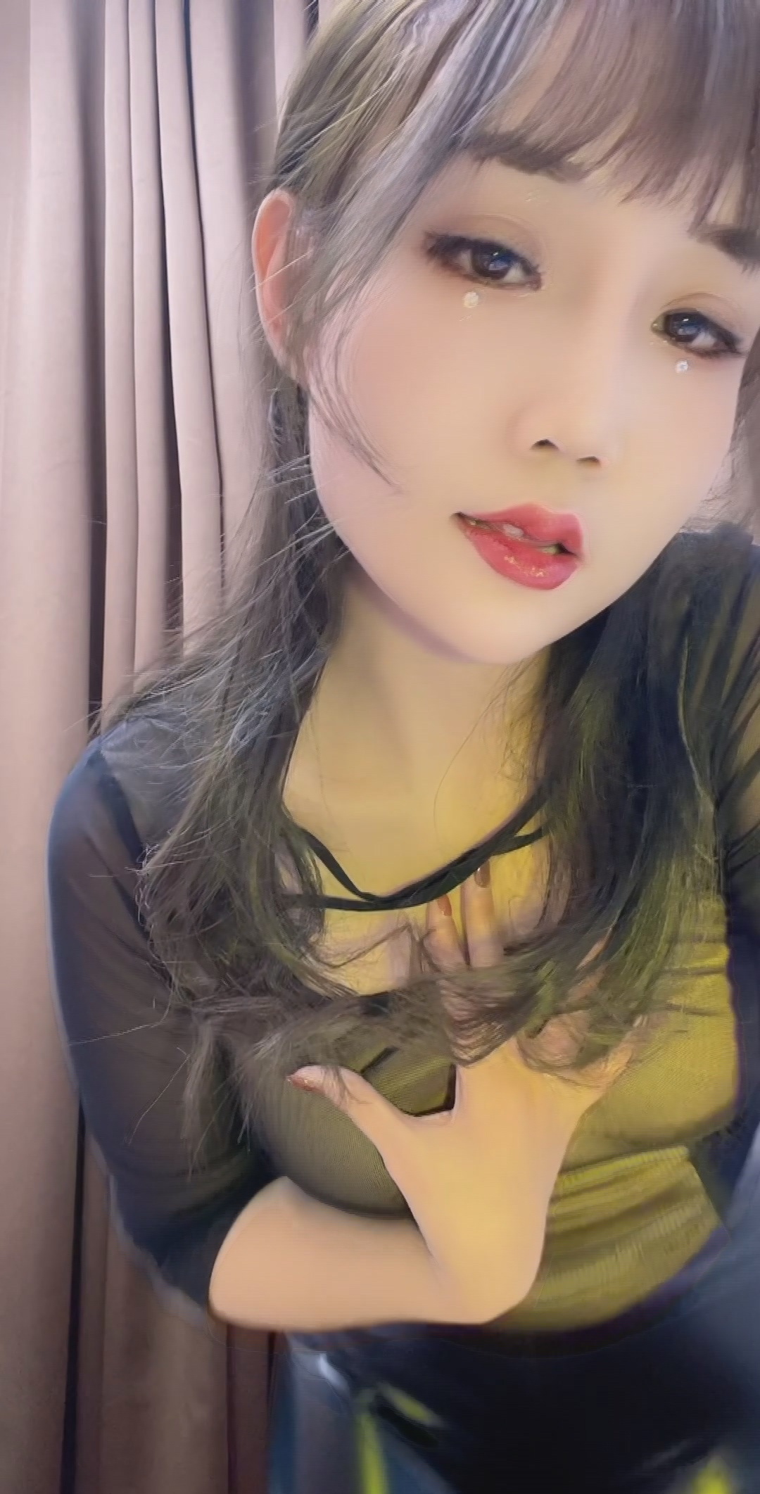 快手玲儿（玲儿超甜）顶胯合集-4【2.1G】